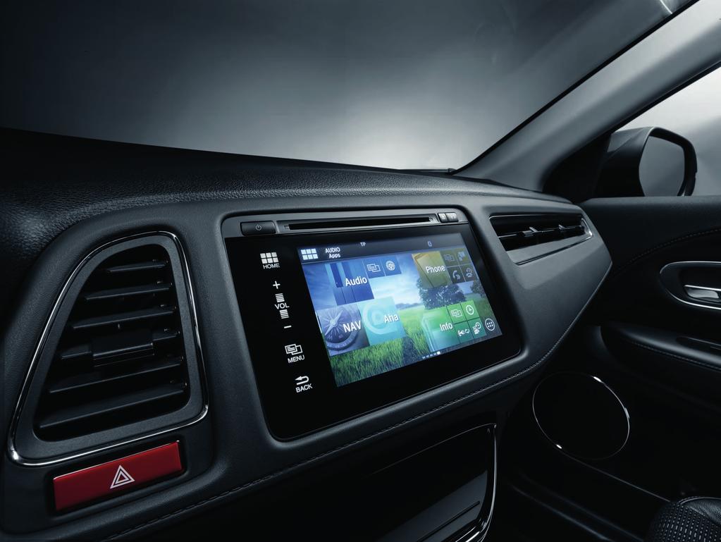 11 TECHNOLOGY KEEPING YOU CONNECTED KEEPING YOU ENTERTAINED The HR-V incorporates the new Honda CONNECT in-car audio and information system, keeping you in touch with all the things you love in life,