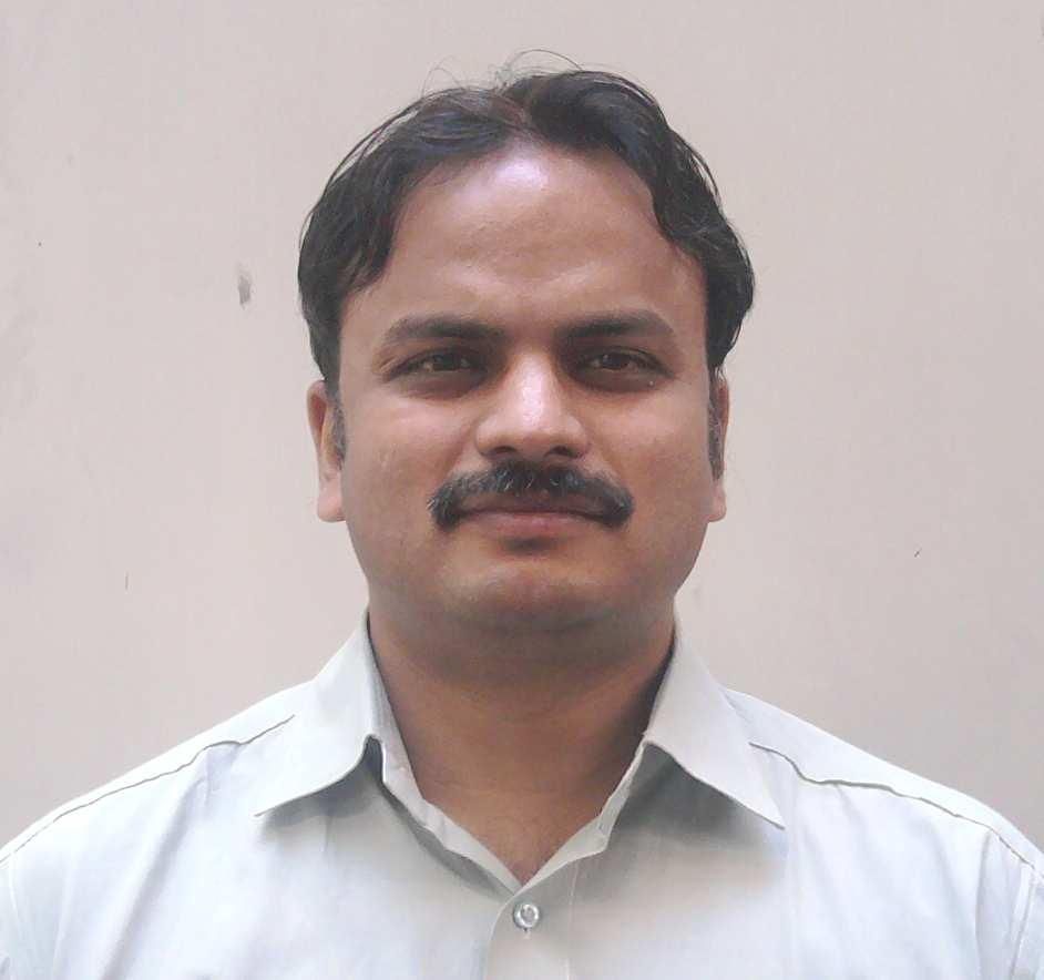 : NPEC 2 7 BIOGRAPHIES Amit Kumar Jain (S 5) received the B.E degree in Electrical Engineering from Shri Govindram Sakseria Institute of Technology and Science, Indore, India in 999 and M.Sc(Engg).