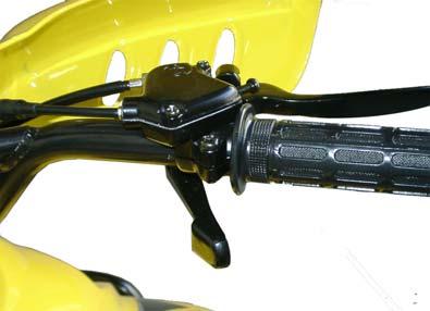 Check the throttle lever, free play is 5-10 mm at the tip of the throttle lever. Disconnect the throttle cable at the upper end.