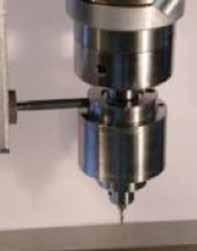 The spindle is not suitable for automatic tool changers.d Special installations are required.
