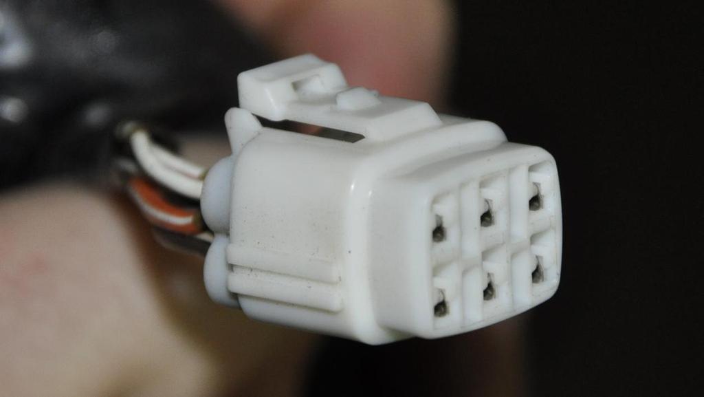 2) Locate the SDS plug on the