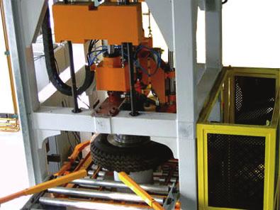 Tire Run-out Measuring Machine (Production-Line Type) ROM-00.