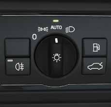 How do I set the temperature? 1 Turn the controls to set the temperatures on the driver and passenger sides respectively. The selected temperature is shown in the display.
