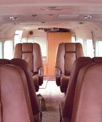 13 C208 specifications General Characteristics Crew 1 Pilot Capacity 13 Passengers Length 12.67 m (41 ft 7 in) Wingspan 15.