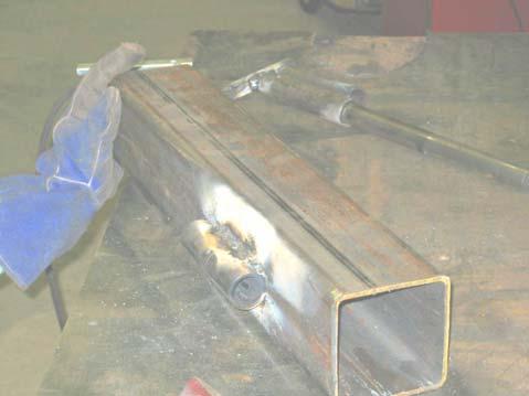 Fabricating Hinge Pin Assembly Weld one of the equal pipe sections to the lift sleeve a minimum of one pipe