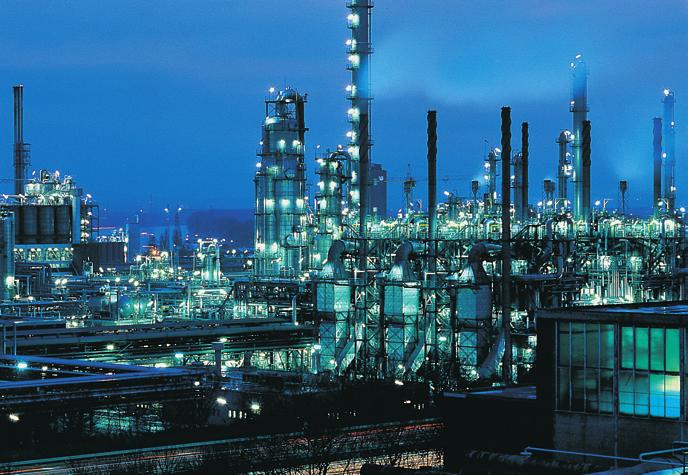 Our considerable experience in the Chemical and Petrochemical industry handling aggressive, toxic and explosive fluids under the most severe safety conditions has taught us that maximum flexibility