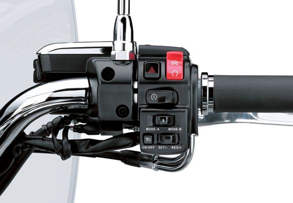 * Because the throttle grip is connected to cables, the feel at the grip is like a standard cable-operated throttle.