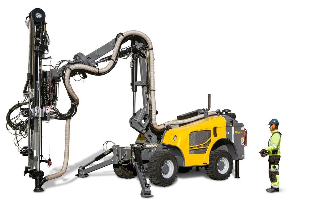 Hose drum for all feed lengths. Hydraulic rollover. COP SC14 rock drill (14 kw). Radio Remote Control with integrated display. 5 900 BMH 2000 aluminium cylinder feed in three different lengths.