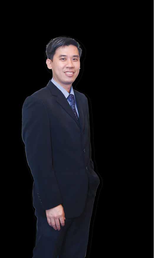 20 RHONE MA HOLDINGS BERHAD ANNUAL REPORT 2017 KEY MANAGEMENT (CONTINUED) DR. LIM HANG CHERN Head of Business Development He began his career in 2004 as a Veterinarian at Y.S.P. Industries (M) Sdn Bhd where he was responsible for providing technical support to customers and treatment to livestock.