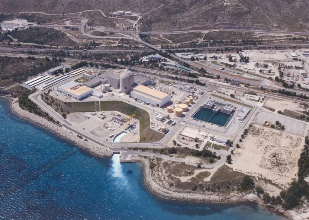 1. Vandellòs II NPP: why RHVR? Owners ANAV ( + ) Technology Cooling Power Westinghouse 3 loop Pressurised Water Reactor (PWR) Mediterranean sea and aircoolers.