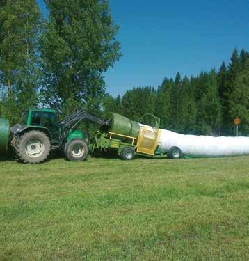 The wrapping capacity is 120 round bales per hour, if bale availability is not restricted. The Tube 2020 ACI wraps both large round bales and square bales.