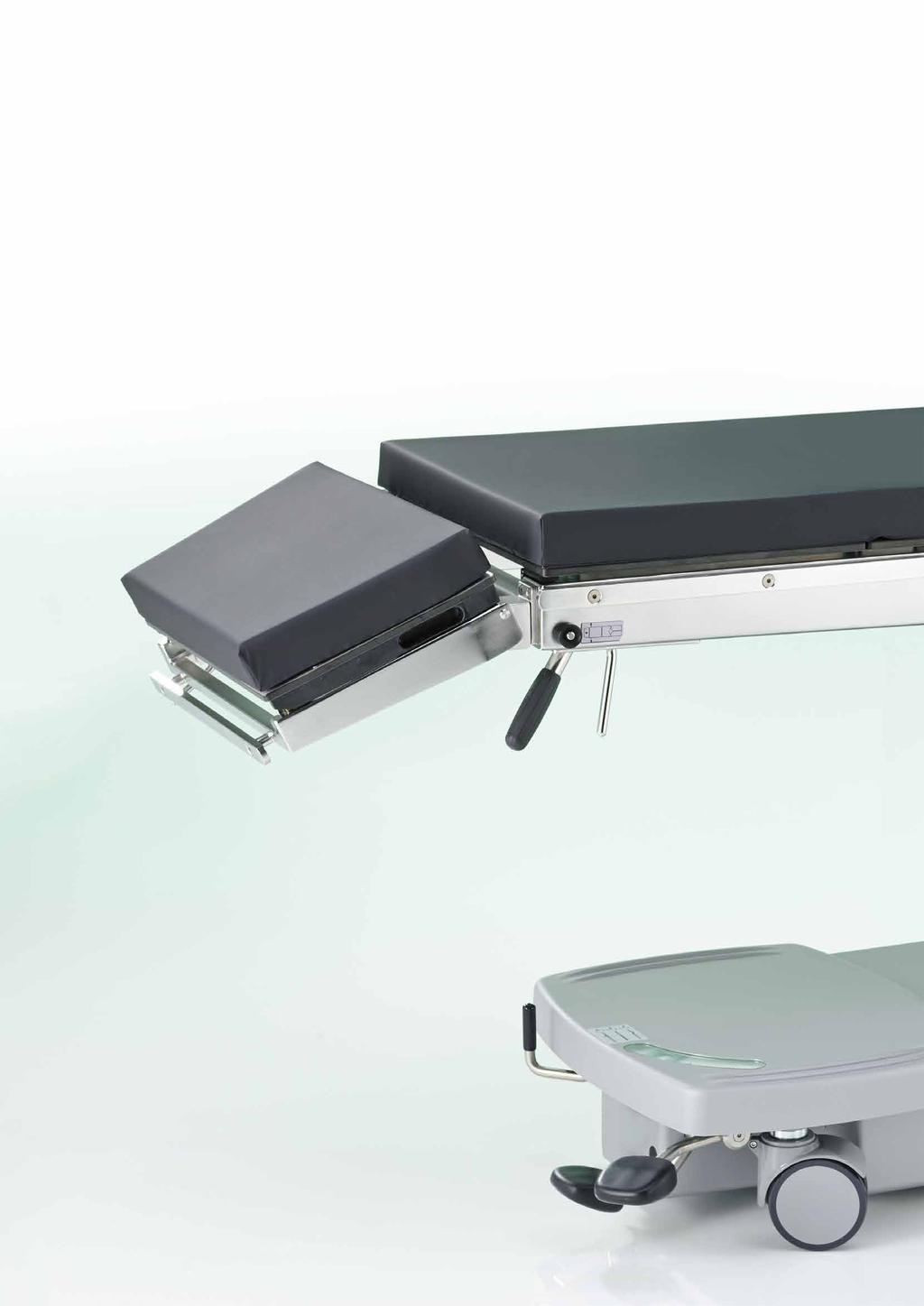 OPX mobilis 300 Mobile Universal Operating Tables Longitudinal displacement of the table top by up to max.