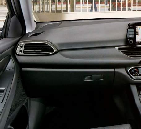 Space, comfort and timeless appeal. Step inside and feel right at home in the i30 Fastback.