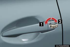 If the electronic key does not operate properly Unlocking and locking the doors To unlock or lock the vehicle, use the mechanical key.