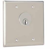 DOOR ACTIVATION DEVICES KEY SWITCHES CM-3200 / CM-3500 SERIES: DOUBLE GANG KEY SWITCHES - STAINLESS STEEL FACEPLATE Camden Tough double gang key switches offer thicker faceplates for better vandal
