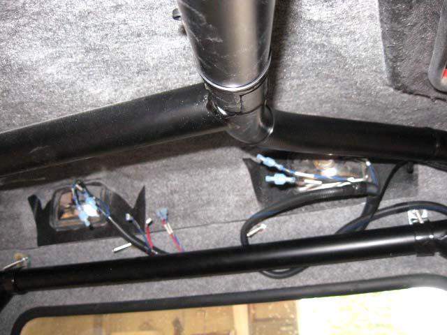 2 bolts The 2 outside bolt go through ½ spacers and then clamps on the interior. Figure 7 10. Tightening Sequence: A.
