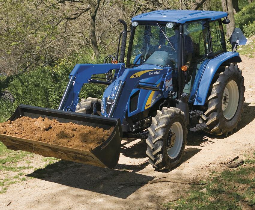 Amaterials handling natural 820TL and 830TL front loaders are the perfect match for T5000 tractors.