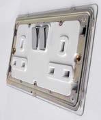 Curved rockers ULTRA SCREWLESS Frontplate clips securely onto mounting frame with a choice of