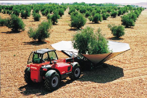 OPTIMISE your harvest If you have a problem, MANITOU has the solution. PROVIDING INNOVATIVE HANDLING SOLUTIONS Matching your attachment to your MANITOU is our objective.