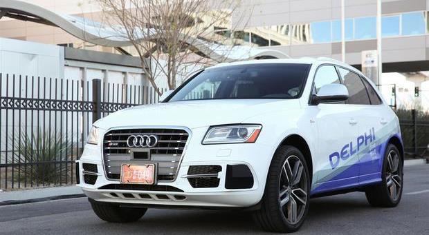 Delphi equipped an Audi SQ5 which traveled from San Francisco to New York City in 2015.