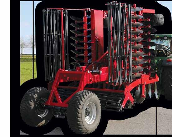 SENIOR TRAILING KIT STANDARD SPECIFICATION Foldable transporter with hydraulically adjustable draw bar.