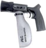 40012 Bottle Blaster (F-5) Handheld unit Use abrasives or liquids One quart capacity Maximum 125 psi 15 CFM@80 psi Lightweight and portable Easy setup Steel nozzle - 1/4" 40017 50# Blaster Kit (F-50)