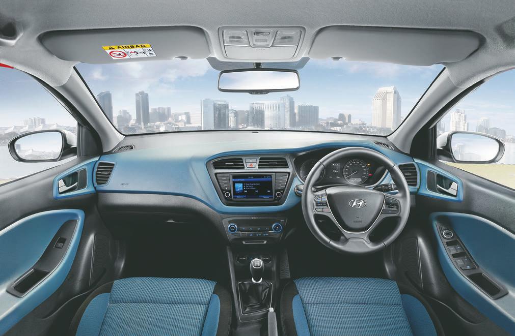 Active Interiors Apple CarPlay Video Display 3D Map View 4
