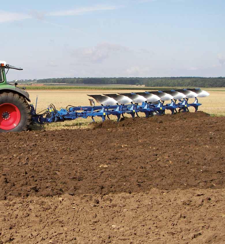 Semi-mounted reversible ploughs for tractors up to approx.