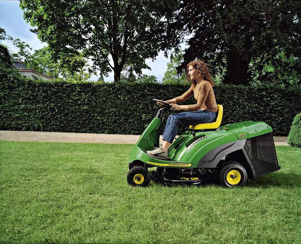 Lawn Tractors Standard Series 33 Relax Whilst Looking After Your Garden Enjoy comfort, power and plenty of fun.