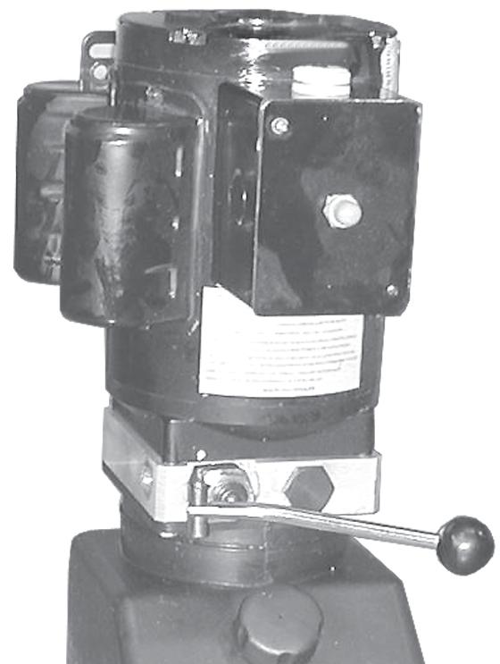 Installation Note: This Hydraulic Gear Pump can be used with the Harbor Freight Hydraulic Car Lift, Item No. 39894. 1.