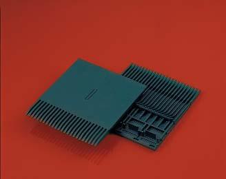 213 CLICK-COMB FINGERPLATES FOR GLASS HANDLING Click-Comb fingerplate type Code nr. Length Width W Weight mm mm kg XLG-ACETAL GL 2000 XLG 163 x 152 837.12.