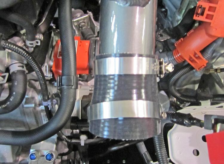 Slide hose clamp (4093-5) onto the hose as shown. h. Install the upper intake pipe as shown.