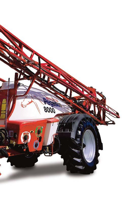 CROPLANDS ENGINEERS DID NOT SIMPLY PUT A BIGGER TANK ON AN EXISTING CHASSIS. THE SHEER DIMENSIONS OF THE 000 DEMANDED ROBUST SOLUTIONS TO GUARANTEE A ROCK SOLID PERFORMANCE.