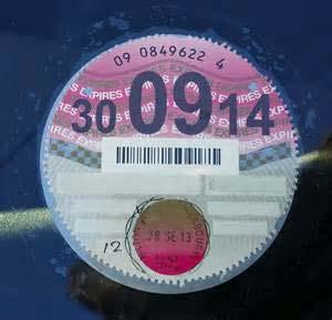 ABOLITION OF PAPER TAX DISC With effect from 1 October 2014, the will no longer be issued.