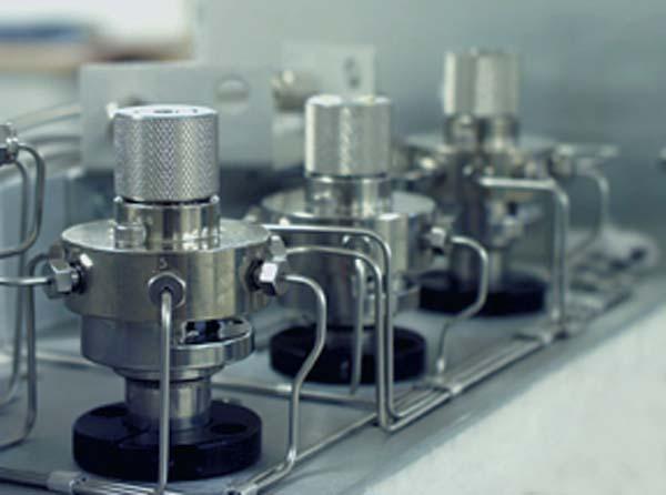 Introduction Multi-dimensional Valves: Valves allow for a custom analysis of complex sample streams.