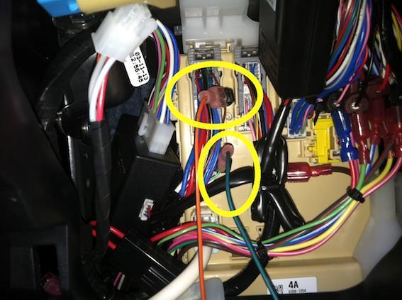Then connect the orange/black wire from the in-dash switch harness to the black t-tap (pictures 9, 10 and 11). Picture 8: Headlight DIM circuit.