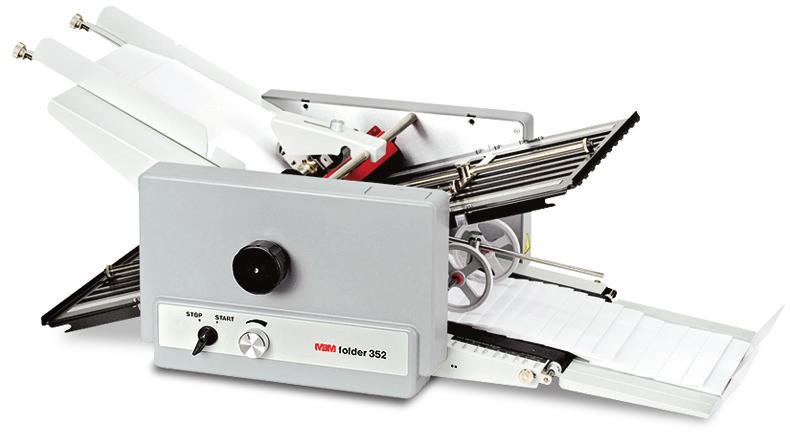 MBM 1800S Automatic air feed folder perfectly suited for digital work. 30 custom folds and non-standard paper sizes can be stored in memory.