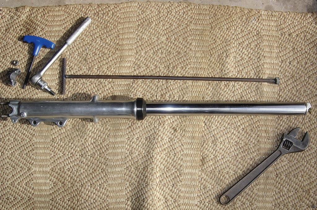 Removed fork with tools for shown: Prepare a container for the old fork