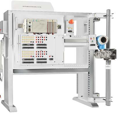 Control Training System with industrial devices. The workstation allows two student groups to work simultaneously.