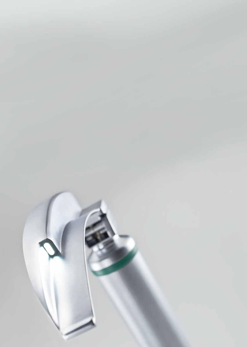 03 THE HEINE F.O. LARYNGOSCOPE RANGE WITH THE PLUS LED and XHL Xenon halogen technology The HEINE Classic+ F.O. Laryngoscope range combines HEINE HiLite fi ber optic bundles with the latest HEINE LED and XHL Xenon Halogen Technology for HEINE F.