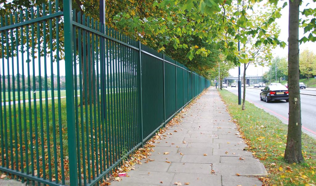 BARBICAN IMPERIAL SR1 BARBICAN Barbican Imperial LPS 1175 SR1 system of fencing and gates features a welded pale-through-rail construction for strength and security integrity.