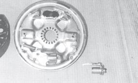 adjuster nuts Grease the adjuster nuts and adjuster device Fit the adjuster device into the adjuster housing Assemble the appropriate brake