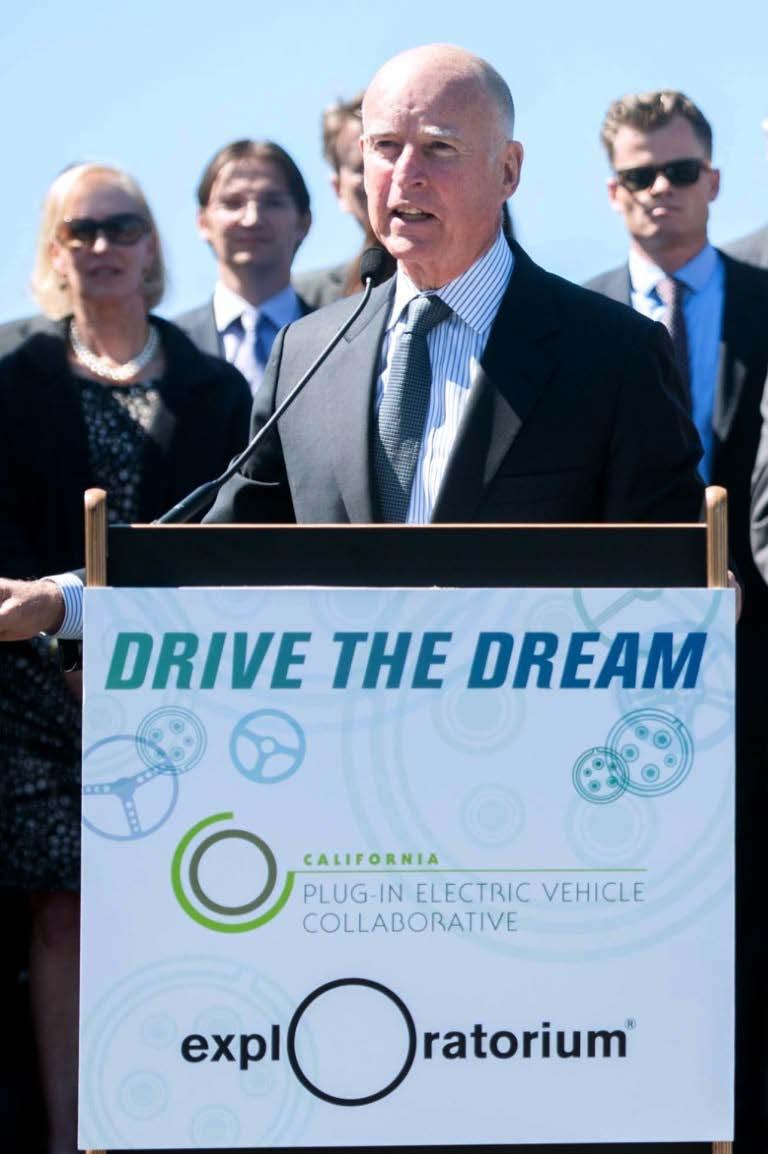 Drive the Dream The PEV Collaborative s Drive the Dream initiative asks corporate leaders to commit to new, substantial investments in workplace charging and other incentives for exponential PEV