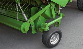 Excellent tracking The pneumatic guide wheels on either side of the pick-up offer