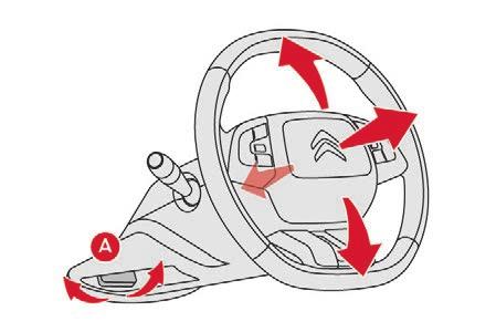 Ease of use and comfort When folding the seat, the centre seat belt should not be fastened but laid out flat on the backrest.