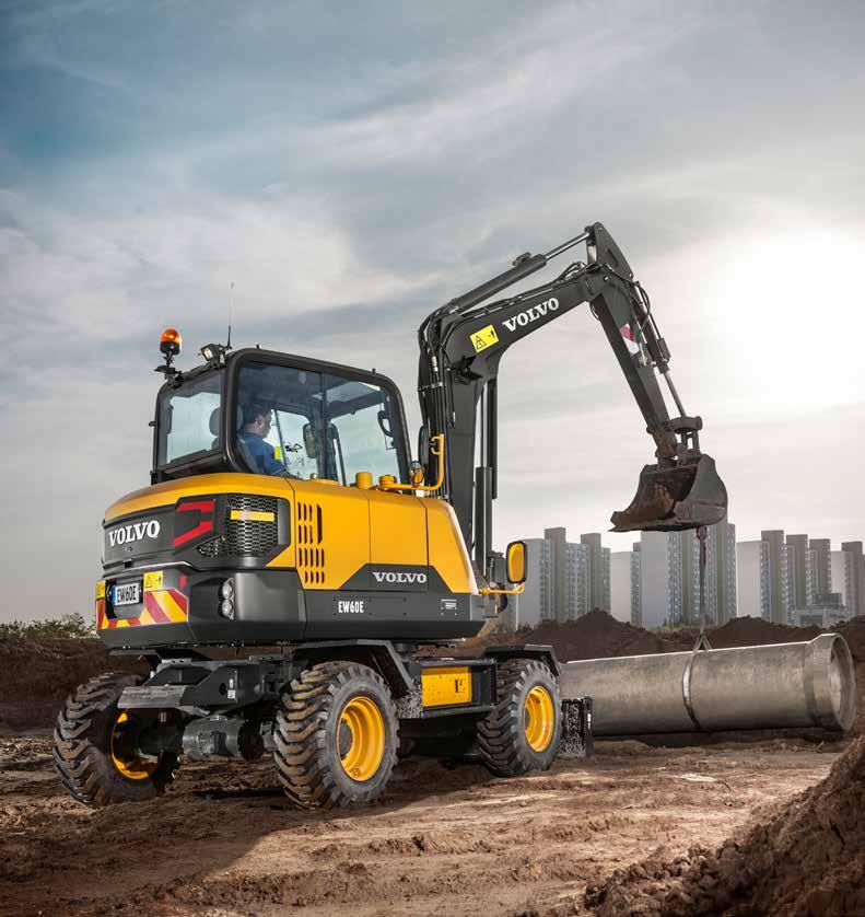 Boosted performance Do more in less time with increased combined digging efforts, a 5% increase in swing force, 4% in travel force and 10% in lifting capacity.