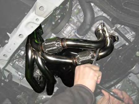3.Turbo Kit Mounting 3-1 Oil return tube positioning (1) Clean and Drill a