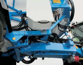 The drawbar with its pivotal point situated far below the tank offers one of most safe steering concepts