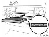 LS19013a When installing the filter in the filter outlet, follow the instructions indicated on the label.