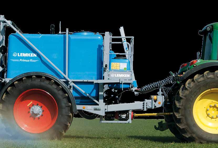 Large ground clearance and a wide selection of tyres The smooth underside of the LEMKEN Primus favours work in tall-standing crops.